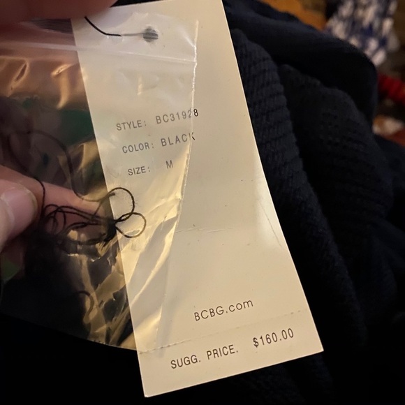 BCBGMAXAZRIA black sleeveless cardigan‎ NWT medium - Picture 4 of 7